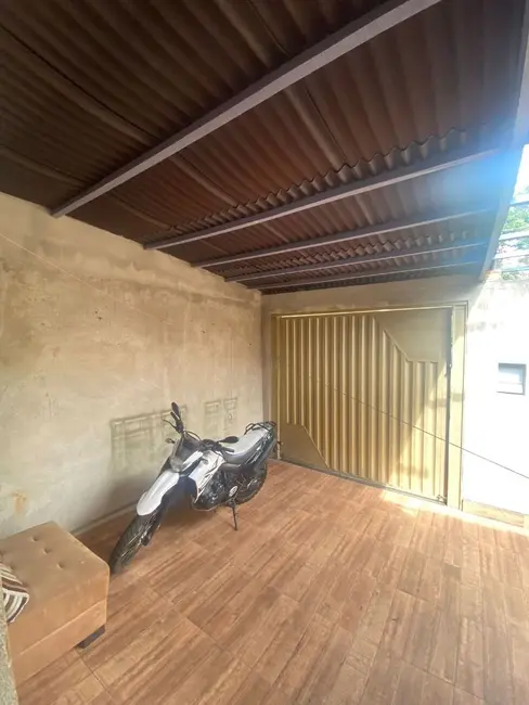 Foto 3 de Casa com 3 quartos para alugar, 100m2 em Ibirite - MG