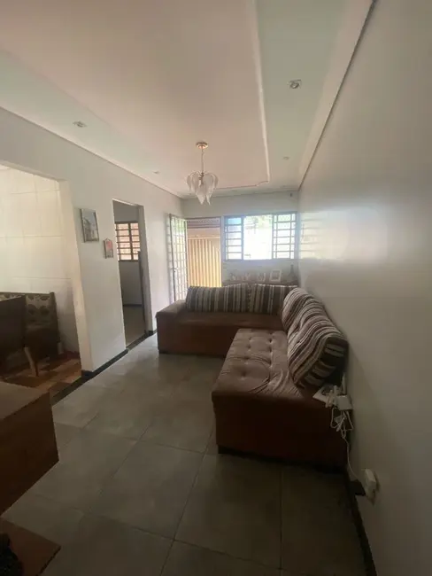 Foto 6 de Casa com 3 quartos para alugar, 100m2 em Ibirite - MG