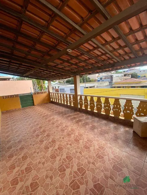 Foto 3 de Casa com 5 quartos à venda, 374m2 em Ibirite - MG