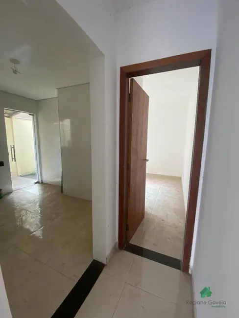 Foto 8 de Casa com 3 quartos à venda, 100m2 em Sarzedo - MG