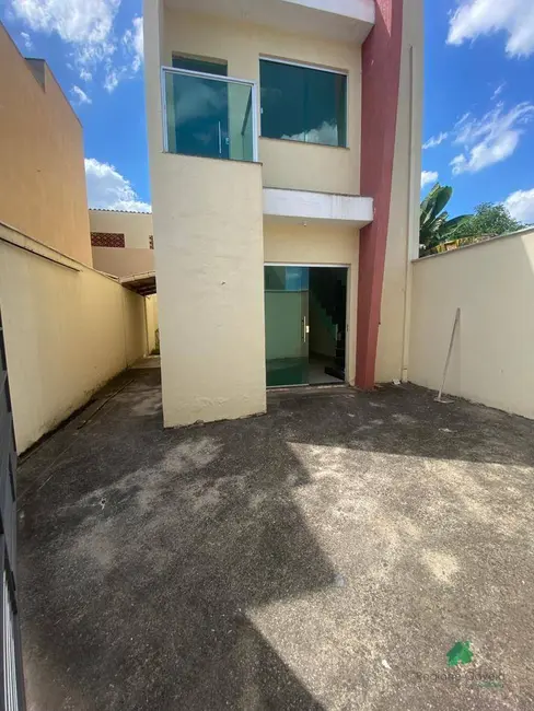 Foto 1 de Casa com 3 quartos à venda, 100m2 em Sarzedo, MG