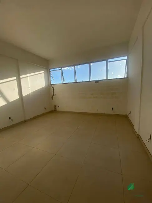Foto 2 de Loja para alugar, 44m2 em Nossa Senhora de Lourdes, Ibirite - MG