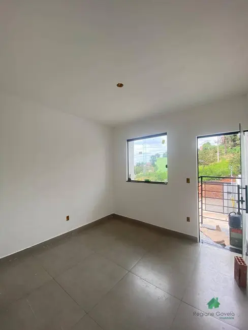 Foto 4 de Casa com 2 quartos à venda, 55m2 em Nossa Senhora de Fátima, Ibirite - MG
