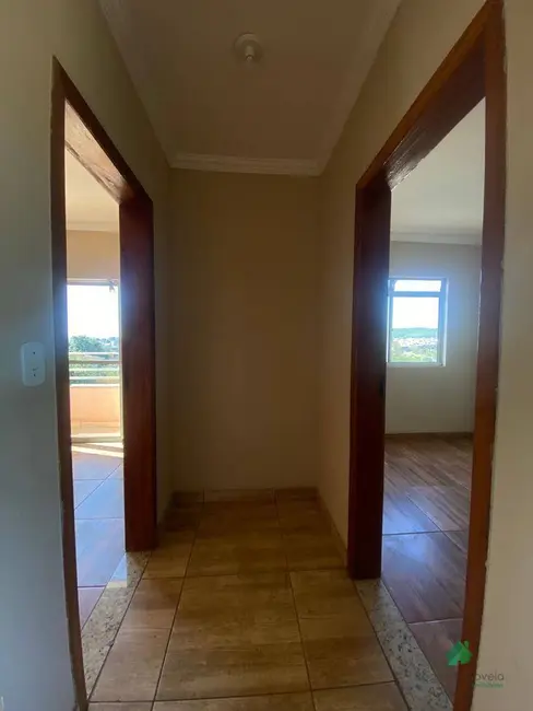 Apartamento com 2 quartos para alugar, 55m2 em Sarzedo - MG - imagem 8 Foto 8 de Apartamento com 2 quartos para alugar, 55m2 em Sarzedo - MG