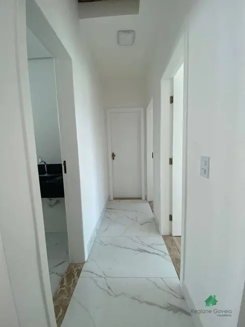 Casa com 3 quartos à venda, 360m2 em Sarzedo - MG - imagem 2 Foto 2 de Casa com 3 quartos à venda, 360m2 em Sarzedo - MG