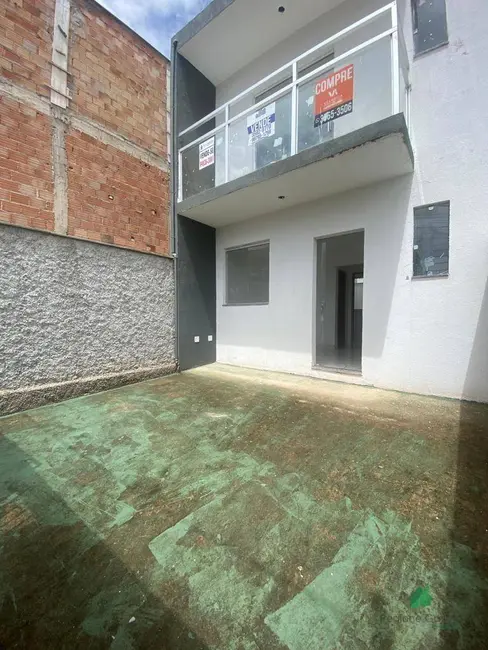 Casa com 3 quartos à venda, 80m2 em Recanto Verde - 2ª Seção, Ibirite - MG - imagem 3 Foto 3 de Casa com 3 quartos à venda, 80m2 em Recanto Verde - 2ª Seção, Ibirite - MG