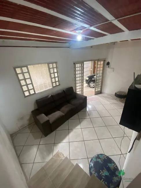 Foto 8 de Casa com 2 quartos à venda, 150m2 em Ibirite - MG