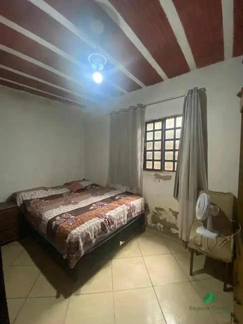 Foto 1 de Casa com 2 quartos à venda, 150m2 em Ibirite - MG