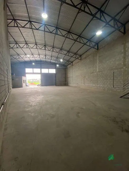 Armazém / Galpão para alugar, 390m2 em Sarzedo - MG - imagem 5 Foto 5 de Armazém / Galpão para alugar, 390m2 em Sarzedo - MG