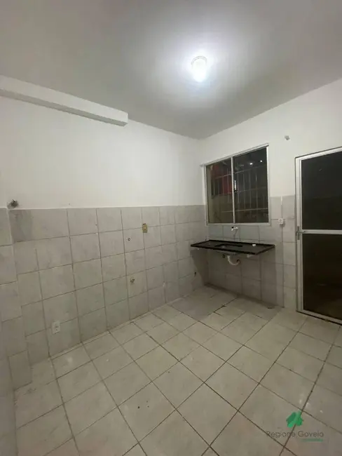 Foto 3 de Apartamento com 2 quartos para alugar, 45m2 em Jardim das Flores, Ibirite - MG
