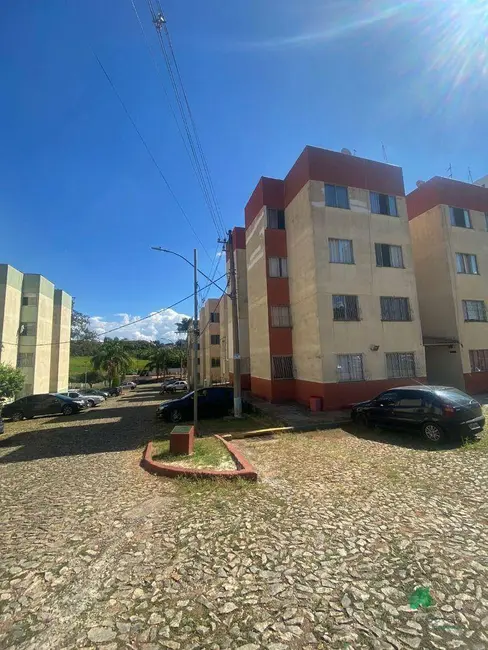 Foto 2 de Apartamento com 2 quartos à venda, 48m2 em Várzea, Ibirite - MG