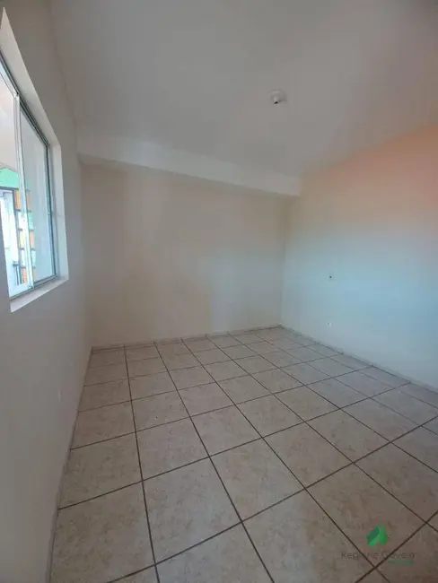 Foto 5 de Casa com 1 quarto para alugar, 40m2 em Ibirite - MG