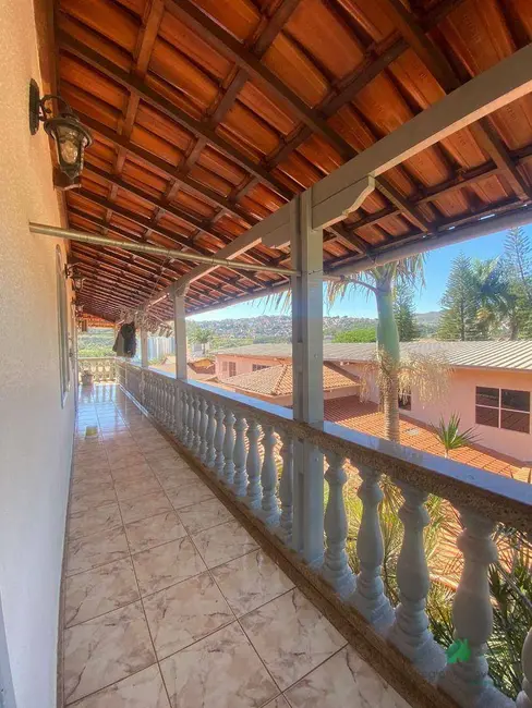 Foto 5 de Casa com 4 quartos para alugar, 160m2 em Jardim Ibirité, Ibirite - MG