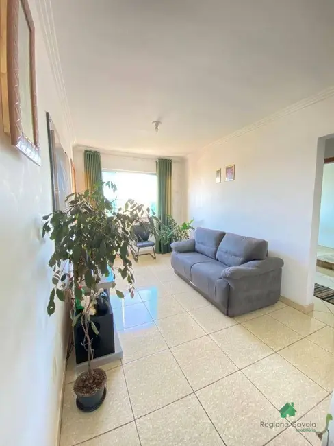 Foto 4 de Apartamento com 3 quartos à venda, 60m2 em Centro, Ibirite - MG