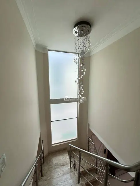 Foto 9 de Sobrado com 3 quartos à venda, 200m2 em Vila Rosália, Guarulhos - SP