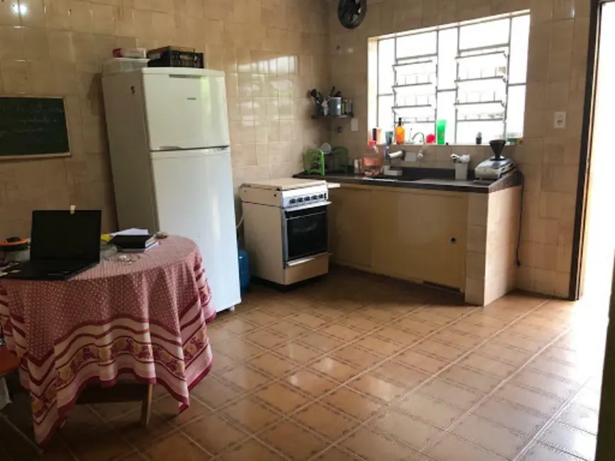 Casa com 3 quartos à venda, 177m2 em Parque Continental I, Guarulhos - SP - imagem 4 Foto 4 de Casa com 3 quartos à venda, 177m2 em Parque Continental I, Guarulhos - SP