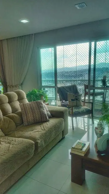 Foto 3 de Apartamento com 3 quartos à venda, 135m2 em Vila Milton, Guarulhos - SP