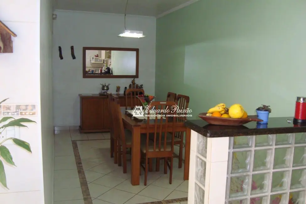 Casa com 3 quartos à venda, 150m2 em Vila Carioca, Guarulhos - SP - imagem 3 Foto 3 de Casa com 3 quartos à venda, 150m2 em Vila Carioca, Guarulhos - SP