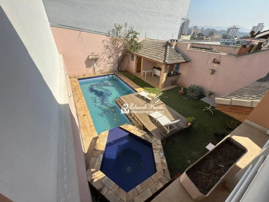 Foto 1 de Sobrado com 4 quartos à venda, 400m2 em Vila Galvão, Guarulhos - SP