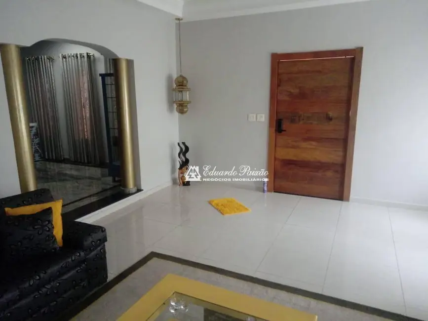 Foto 3 de Casa com 4 quartos à venda, 450m2 em Vila Rosália, Guarulhos - SP