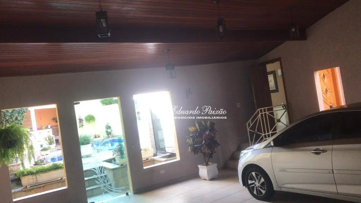 Foto 3 de Sobrado com 4 quartos à venda, 250m2 em Jardim São Judas Tadeu, Guarulhos - SP