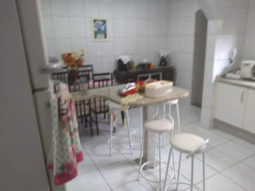 Foto 3 de Sobrado com 4 quartos à venda, 250m2 em Guarulhos - SP