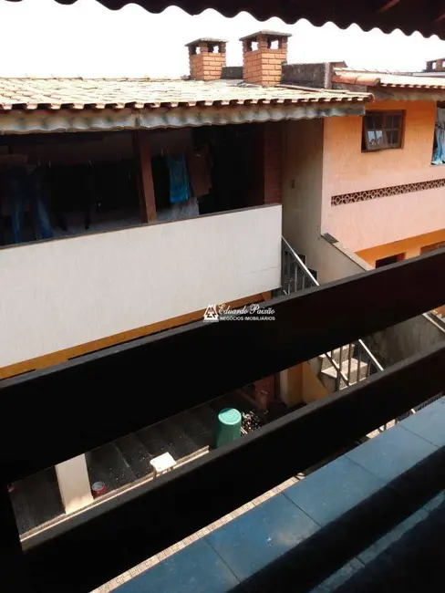 Foto 6 de Sobrado com 4 quartos à venda, 255m2 em Parque Renato Maia, Guarulhos - SP