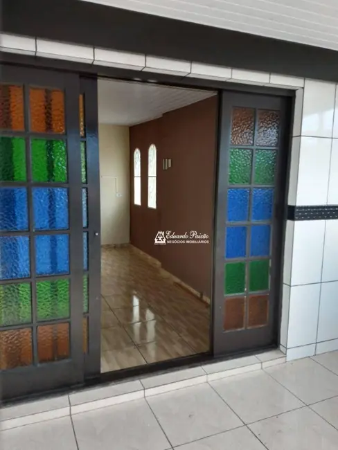 Foto 7 de Casa com 3 quartos à venda e para alugar, 250m2 em Jardim Las Vegas, Guarulhos - SP