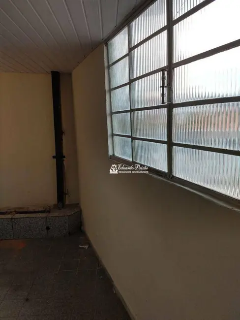 Foto 5 de Casa com 3 quartos à venda e para alugar, 250m2 em Jardim Las Vegas, Guarulhos - SP
