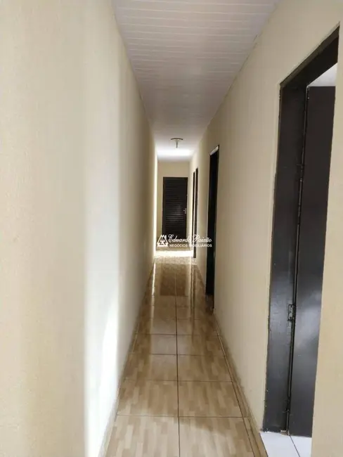 Foto 4 de Casa com 3 quartos à venda e para alugar, 250m2 em Jardim Las Vegas, Guarulhos - SP
