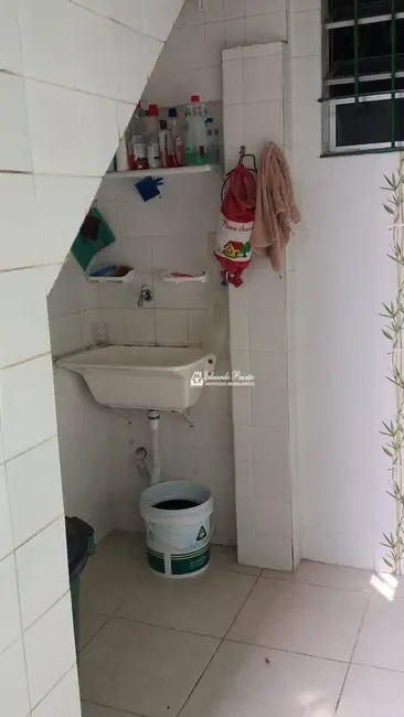 Foto 9 de Casa com 4 quartos à venda, 240m2 em Vila Galvão, Guarulhos - SP