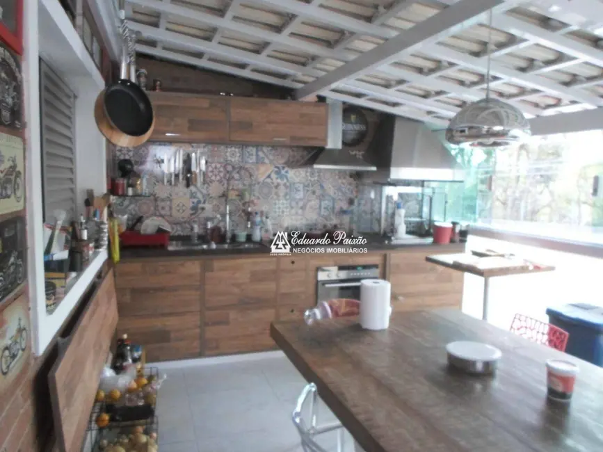 Sobrado com 5 quartos à venda, 130m2 em Jardim Nova Ipanema, Guarulhos - SP - imagem 3 Foto 3 de Sobrado com 5 quartos à venda, 130m2 em Jardim Nova Ipanema, Guarulhos - SP