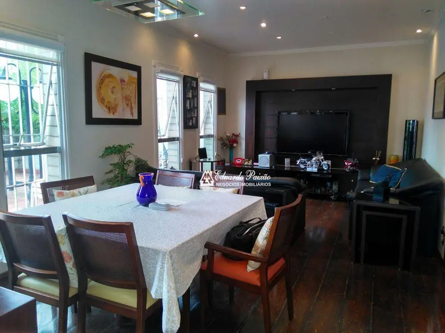 Foto 4 de Sobrado com 3 quartos à venda, 200m2 em Vila Augusta, Guarulhos - SP