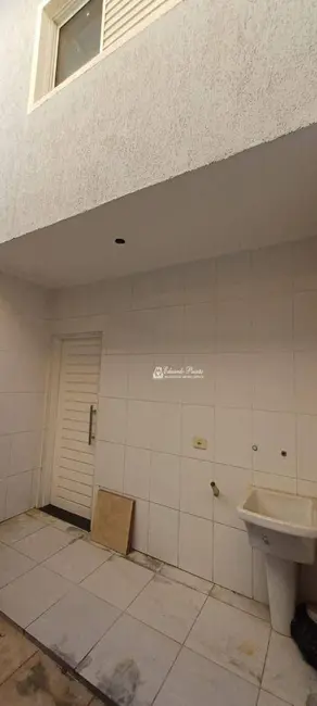 Sobrado com 3 quartos à venda, 125m2 em Vila Maranduba, Guarulhos - SP - imagem 9 Foto 9 de Sobrado com 3 quartos à venda, 125m2 em Vila Maranduba, Guarulhos - SP