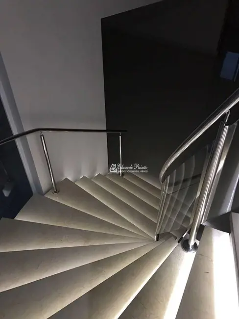 Sobrado com 5 quartos à venda, 1200m2 em Residencial Tamboré, Barueri - SP - imagem 6 Foto 6 de Sobrado com 5 quartos à venda, 1200m2 em Residencial Tamboré, Barueri - SP