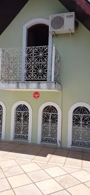 Foto 1 de Sobrado com 3 quartos à venda, 330m2 em Jardim Santa Mena, Guarulhos - SP