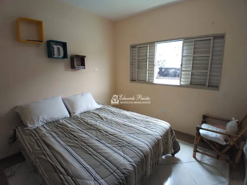 Foto 3 de Sobrado com 6 quartos à venda, 128m2 em Jardim Moreira, Guarulhos - SP