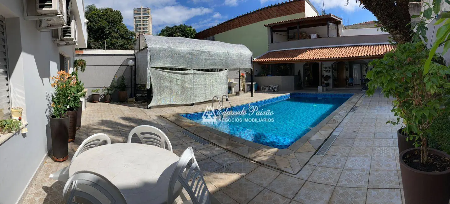 Casa com 3 quartos à venda, 500m2 em Vila Milton, Guarulhos - SP - imagem 4 Foto 4 de Casa com 3 quartos à venda, 500m2 em Vila Milton, Guarulhos - SP
