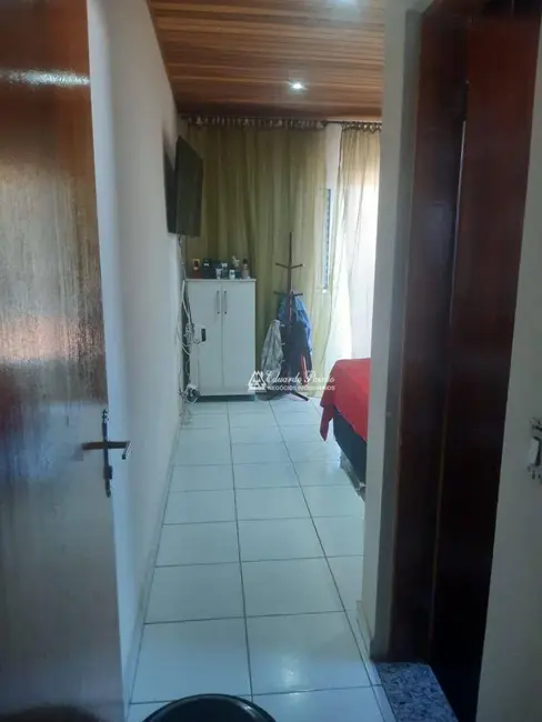 Sobrado com 3 quartos à venda, 210m2 em Jardim Rosa de Franca, Guarulhos - SP - imagem 8 Foto 8 de Sobrado com 3 quartos à venda, 210m2 em Jardim Rosa de Franca, Guarulhos - SP