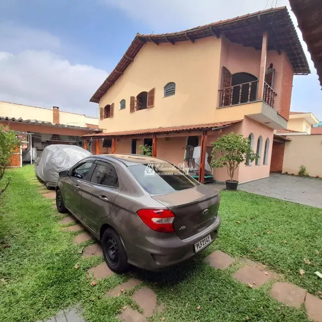 Foto 1 de Sobrado com 5 quartos à venda, 384m2 em Vila Galvão, Guarulhos - SP