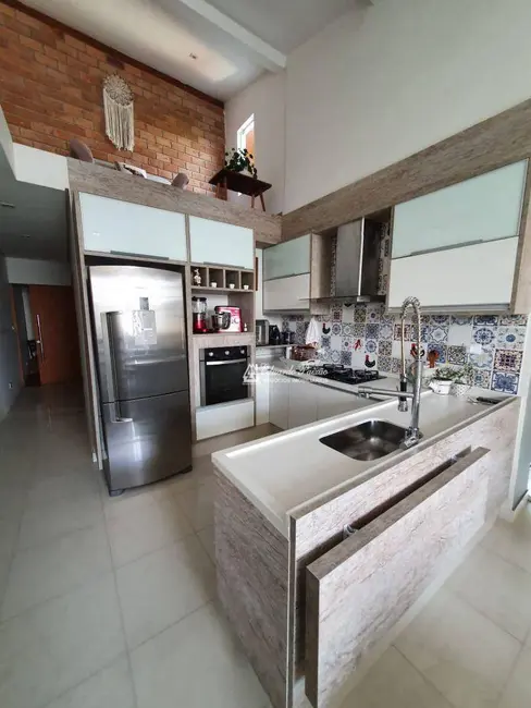 Foto 6 de Casa com 3 quartos à venda, 160m2 em Jardim do Papai, Guarulhos - SP