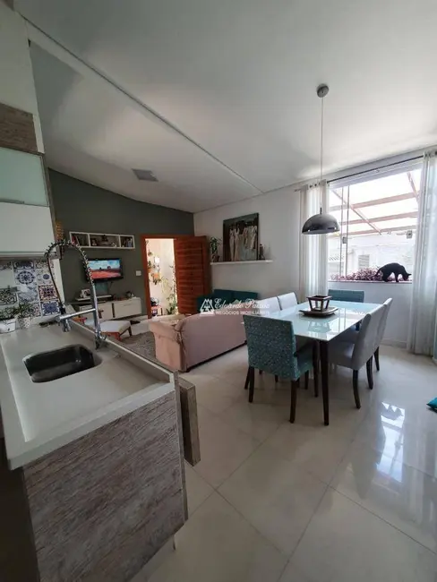 Foto 4 de Casa com 3 quartos à venda, 160m2 em Jardim do Papai, Guarulhos - SP