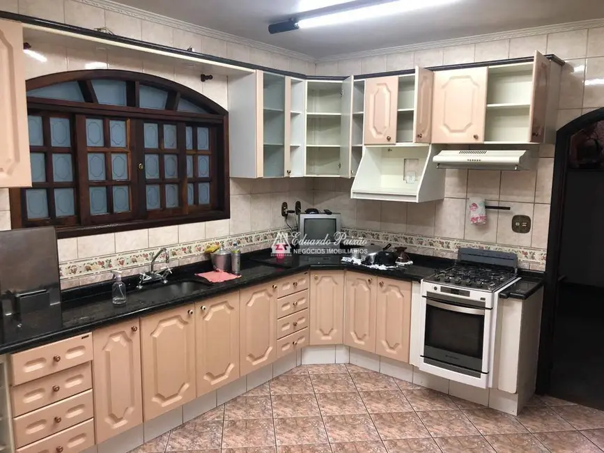 Foto 1 de Sobrado com 3 quartos à venda, 125m2 em Parque Continental, Guarulhos - SP