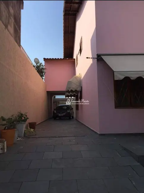 Foto 4 de Sobrado com 3 quartos à venda e para alugar, 500m2 em Vila Rosália, Guarulhos - SP