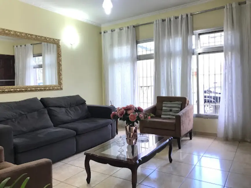 Foto 2 de Casa com 2 quartos à venda, 230m2 em Jardim Vila Galvão, Guarulhos - SP