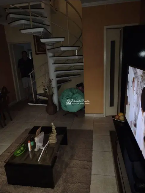 Foto 6 de Sobrado com 3 quartos à venda, 125m2 em Picanço, Guarulhos - SP