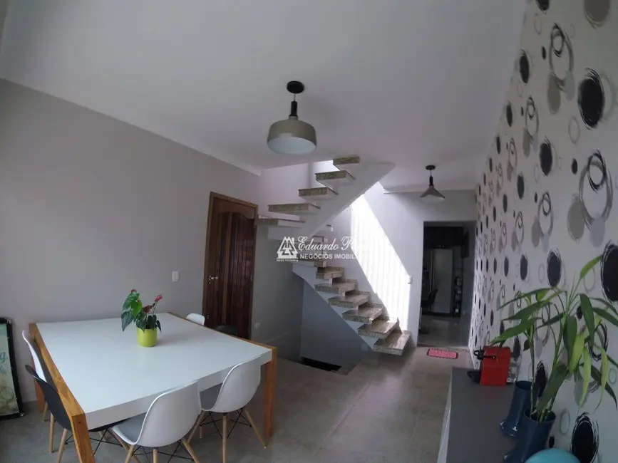 Foto 3 de Sobrado com 3 quartos à venda, 150m2 em Jardim Rosa de Franca, Guarulhos - SP