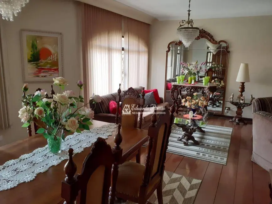 Foto 8 de Sobrado com 3 quartos à venda, 300m2 em Vila Galvão, Guarulhos - SP