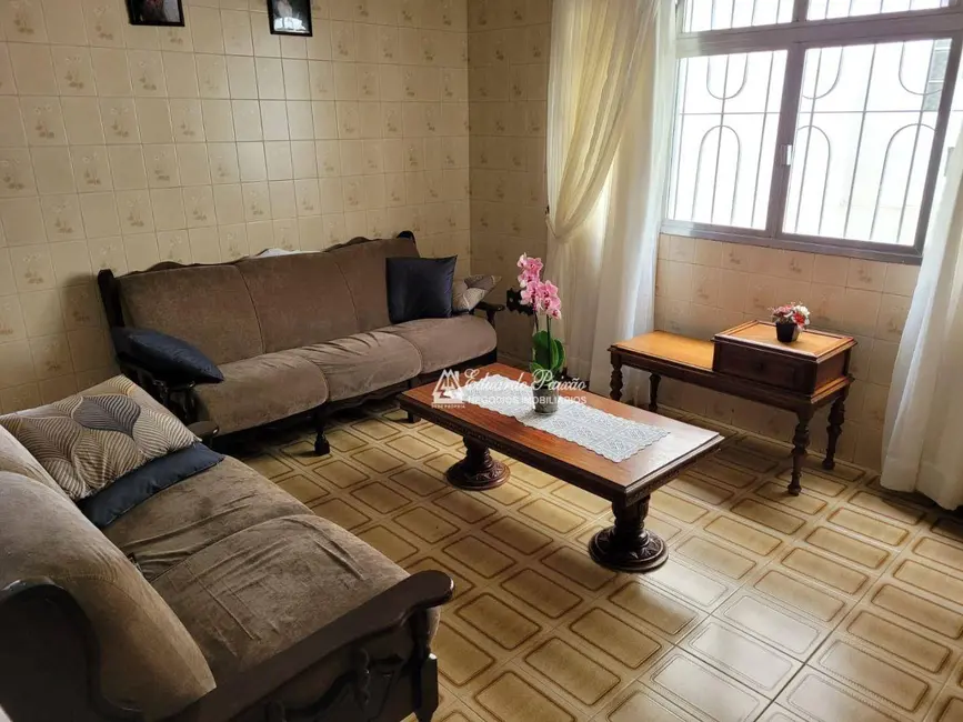 Foto 4 de Sobrado com 4 quartos à venda, 325m2 em Jardim Santa Mena, Guarulhos - SP