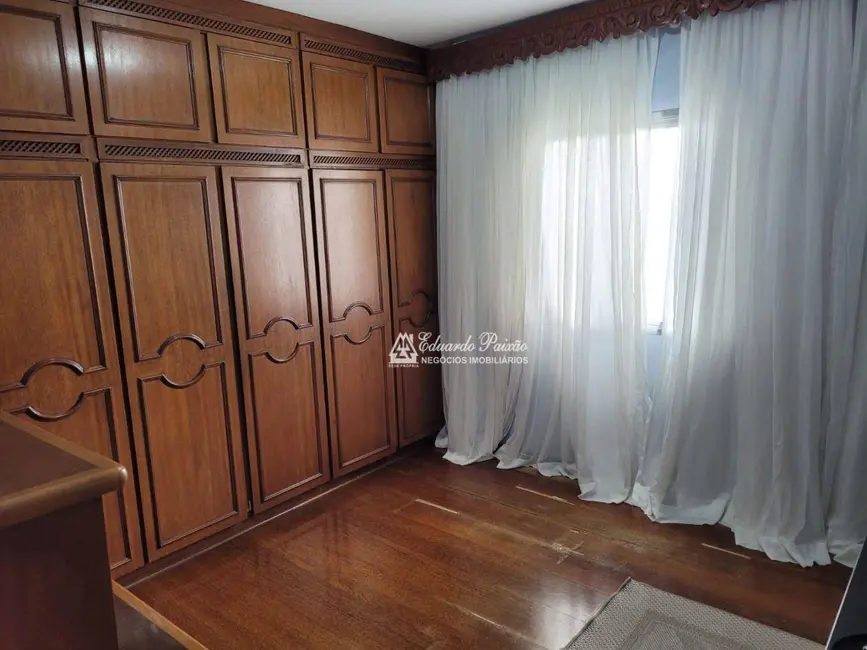 Foto 7 de Sobrado com 4 quartos à venda, 325m2 em Jardim Santa Mena, Guarulhos - SP